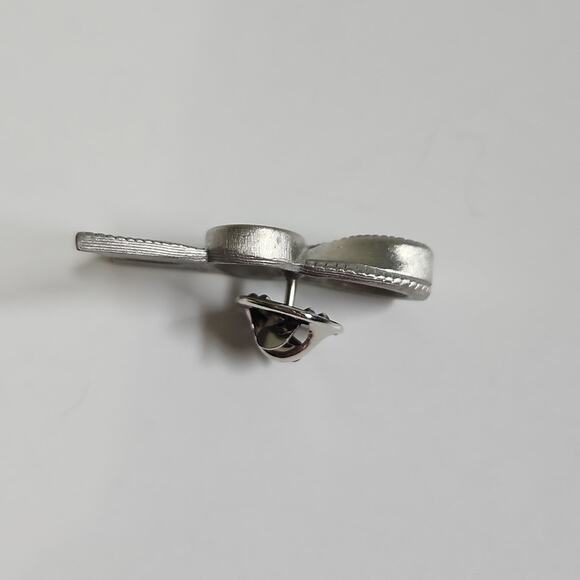 Longaberger Horizon Of Hope Pewter Basket Lapel Cancer Ribbon Pin - Picture 2 of 6
